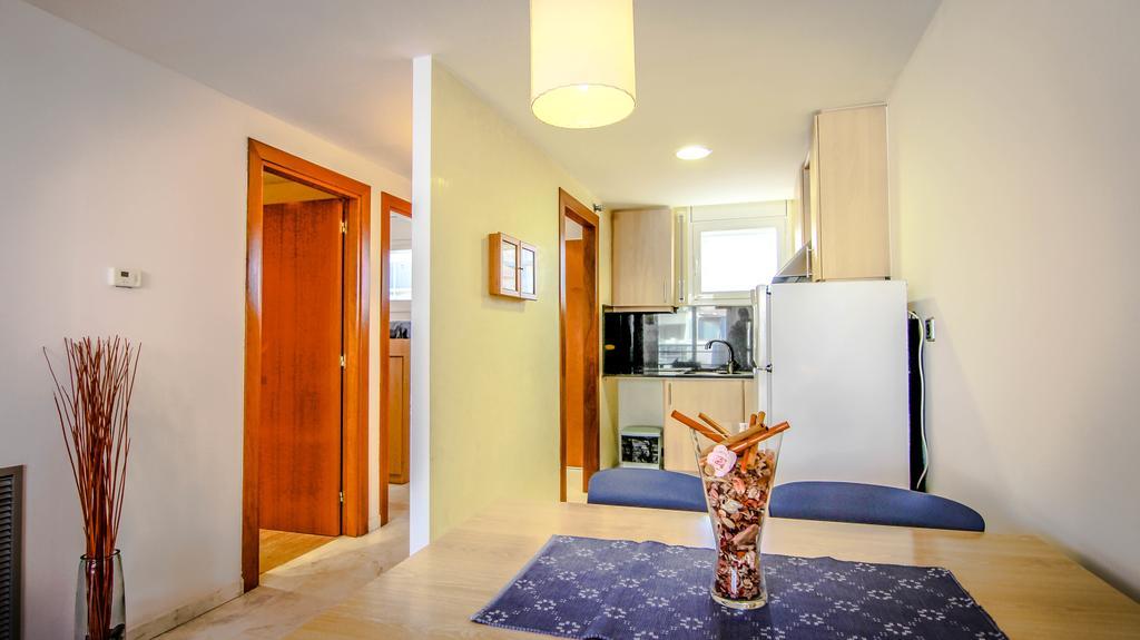Beachfront Apartment With Pool And Garden S Abanell Blanes Kamer foto