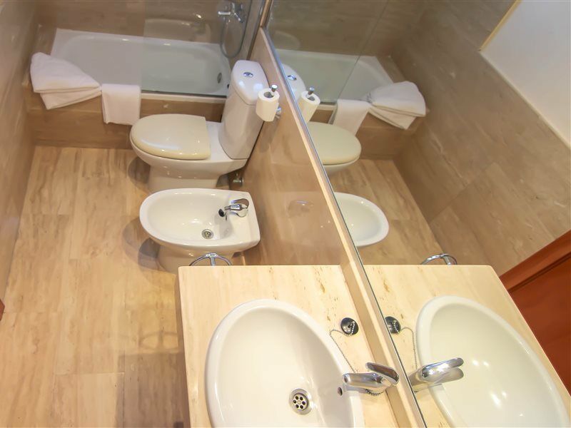 Beachfront Apartment With Pool And Garden S Abanell Blanes Buitenkant foto